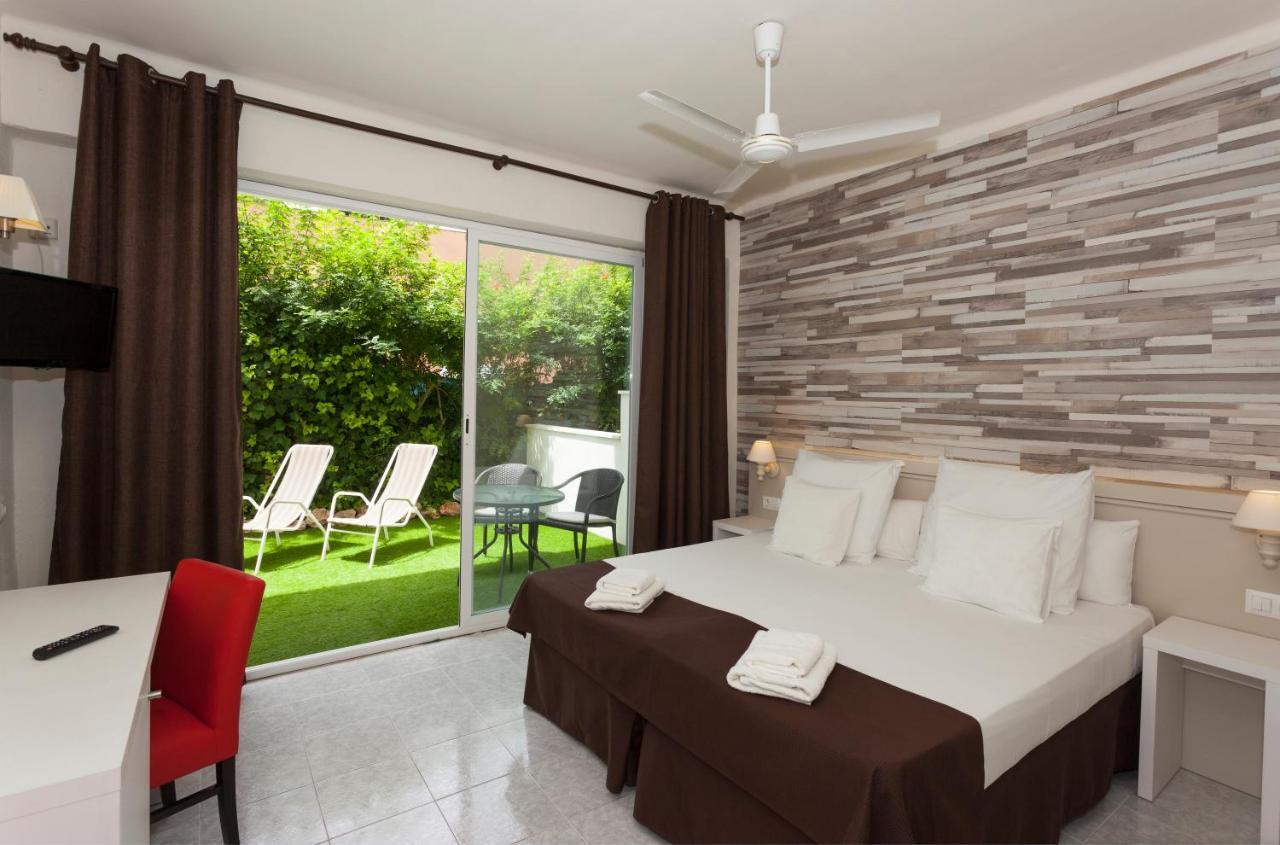 Celo Garden Guest house Peguera